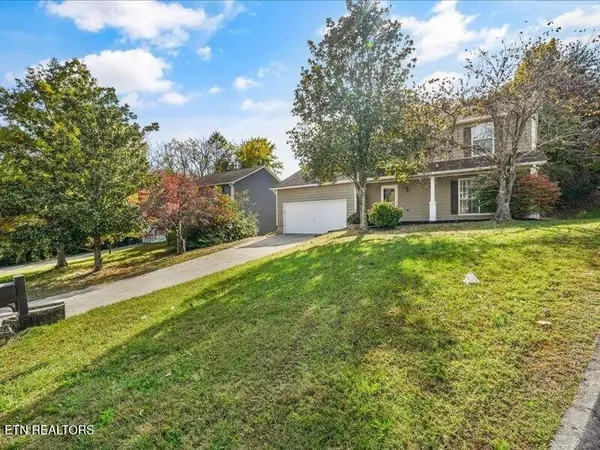 1012 Ultra Way, Knoxville, TN 37909