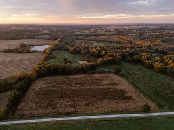 Wind Rd RD, Brunswick, MO 65236