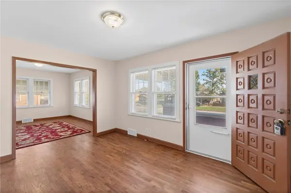2034 Van Brunt BLVD, Kansas City, MO 64127