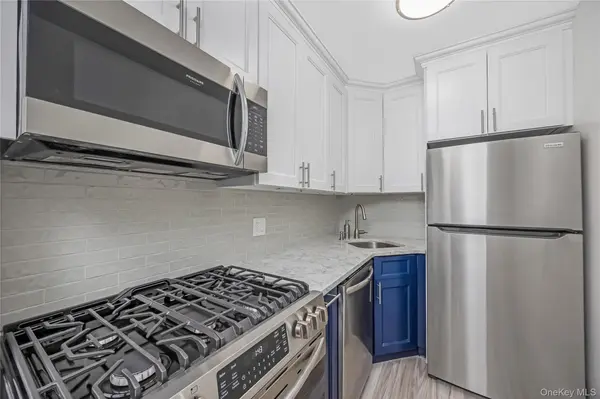 70-25 Yellowstone BLVD #8Z, Forest Hills, NY 11375