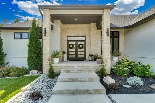 4015 N Fiddlers Cove, Maize, KS 67101