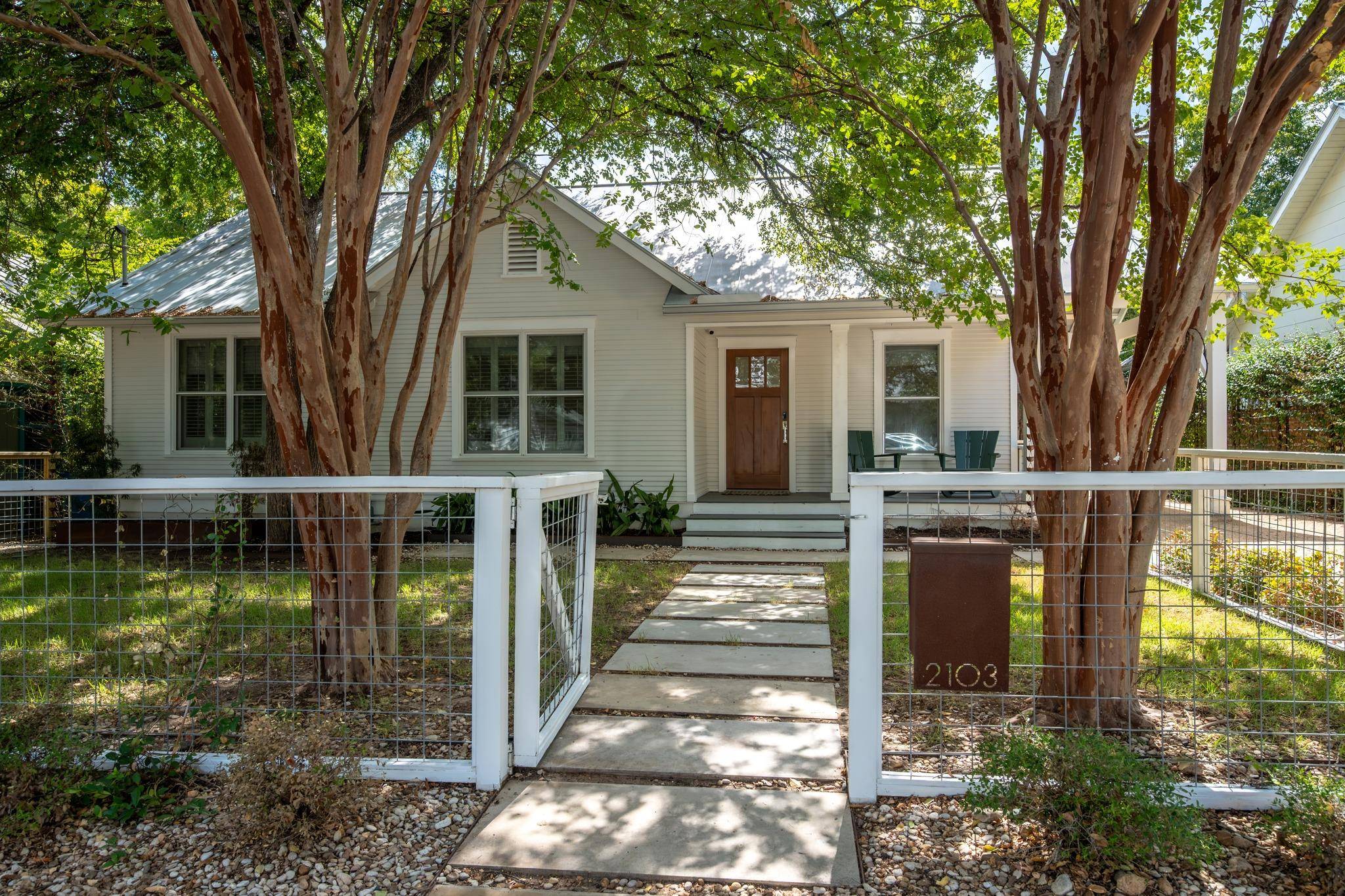 2103 Oxford Ave, Austin, TX 78704