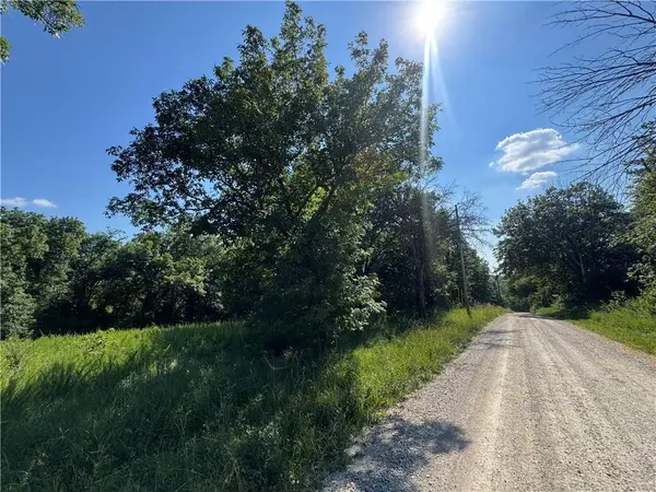 Lot 234 Fishing River RD, Excelsior Springs, MO 64024