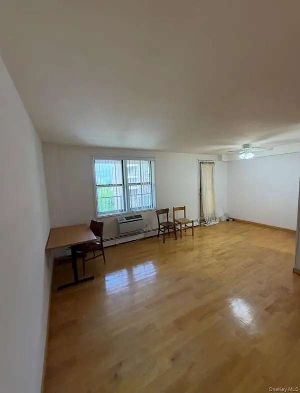 140-55 34th AVE #4R, Flushing, NY 11354