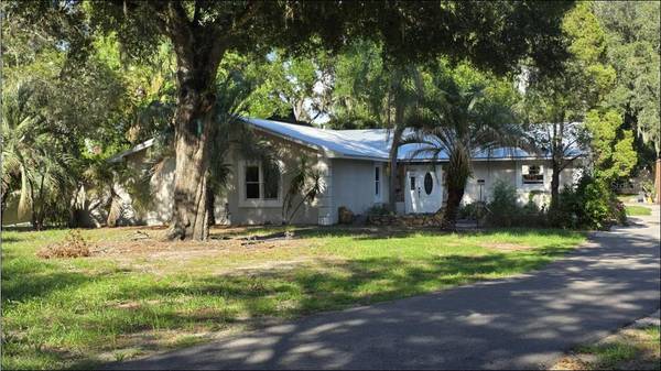 807 S KINGS AVE, Brandon, FL 33511