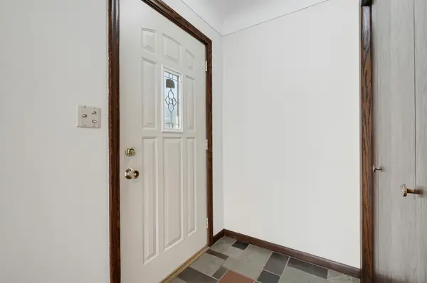 1566 Albemarle ST, Saint Paul, MN 55117