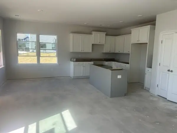 106 Rosbury LN, Gaffney, SC 29341