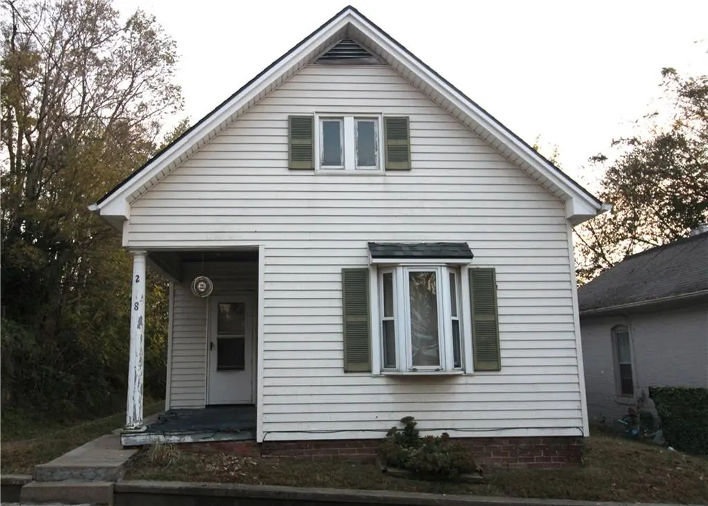 218 Isabelle ST, St Joseph, MO 64501