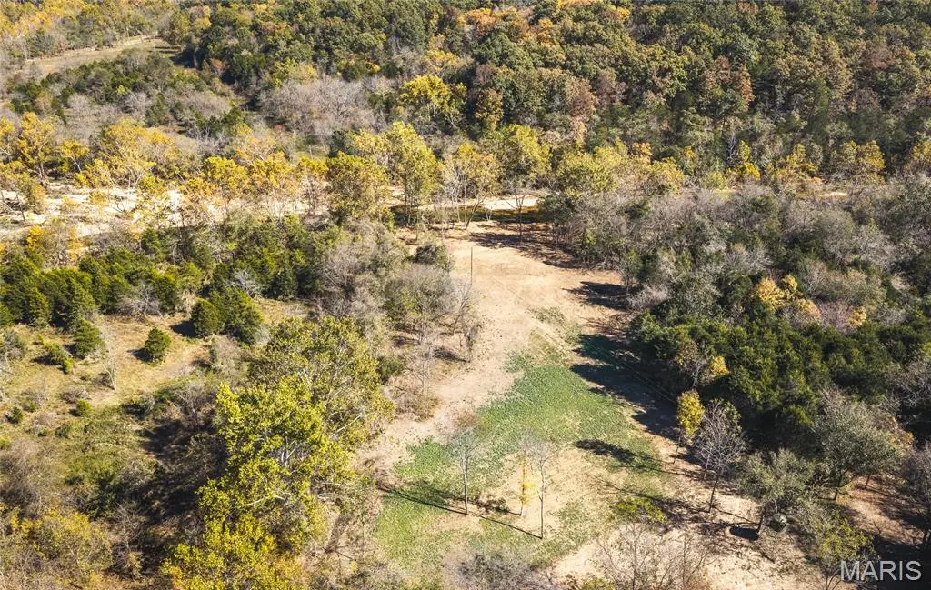 2678 Forest Service RD, Courtois, MO 65565