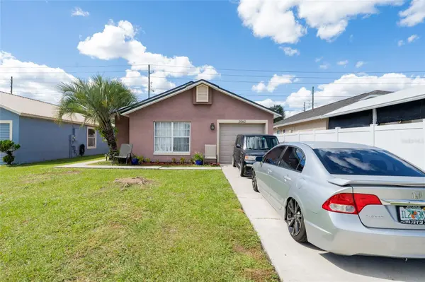 2062 TROPIC BAY CT, Orlando, FL 32807
