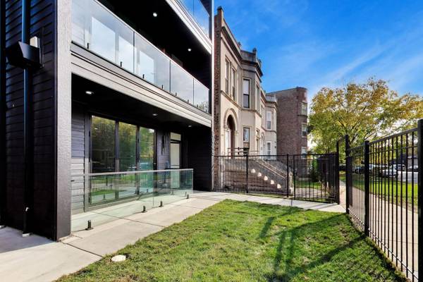 6029 S Prairie AVE, Chicago, IL 60637