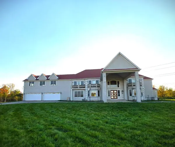 400 Berron LN, Barrington Hills, IL 60010
