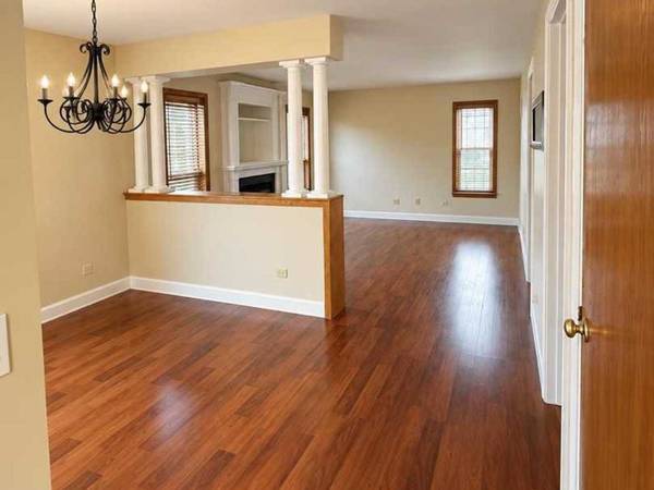 480 Davinci CIR, Bolingbrook, IL 60440