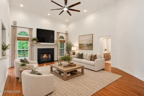 267 Paradise Lane, Jacksboro, TN 37757