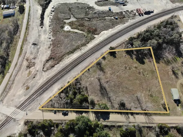 1.75 Acres Low Wood, Somerville, TX 77879
