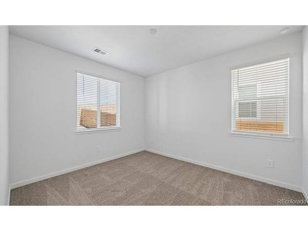 9105 White Ridge, Englewood, CO 80112