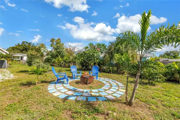 2450 37TH AVE N, St Petersburg, FL 33713