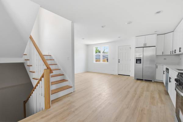 7213 S Morgan AVE, Chicago, IL 60621