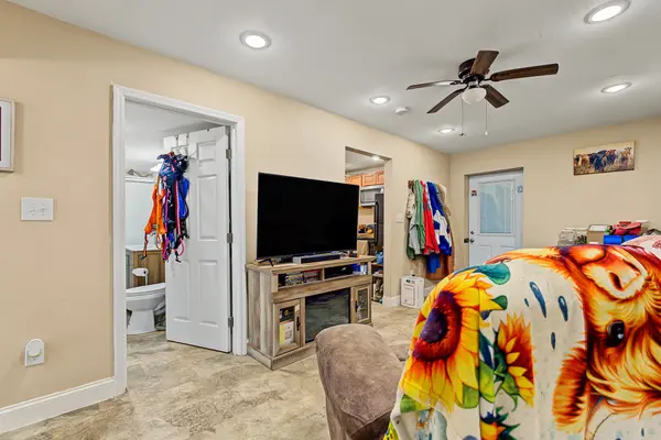 1725 Red Bone Way, Sevierville, TN 37876