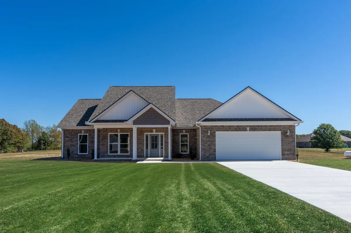 103 Blaine Ln, Summertown, TN 38483