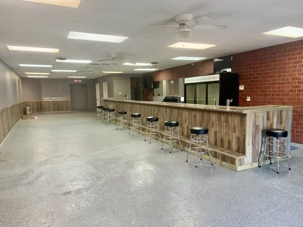 210 N Chestnut ST, Kewanee, IL 61443