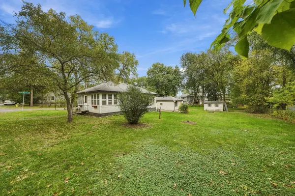 1865 Redwing AVE S, Lakeland, MN 55043