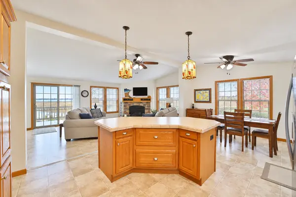 5042 White Gables RD, Brainerd, MN 56401