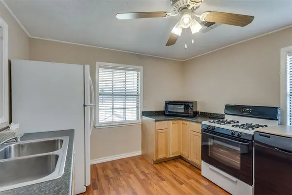 3617 Mistletoe AVE, Del City, OK 73115