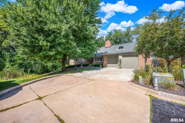 7421 N BRITTANY PARK PL, Peoria, IL 61614