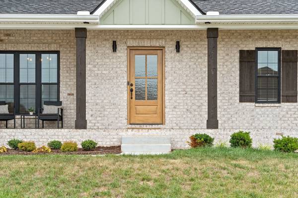 104 Sawyer Ct, Clarksville, TN 37043