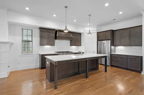 120B Lincoln Ct, Nashville, TN 37205