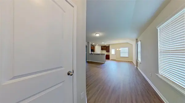 313 Callahan LN, Leander, TX 78641