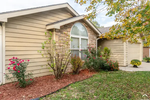 721 Hickory ST, Lawrence, KS 66044