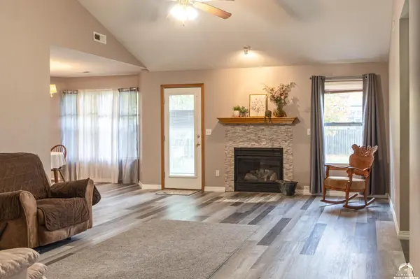 721 Hickory ST, Lawrence, KS 66044