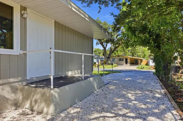 1240 HIGHLAND ST, Sarasota, FL 34234