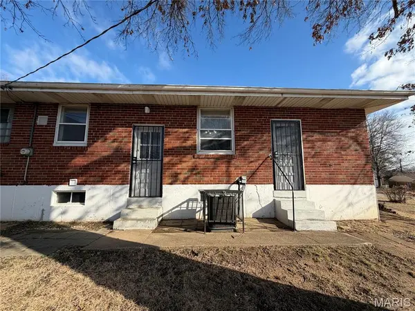 1110 Jennings Station RD, Jennings, MO 63137