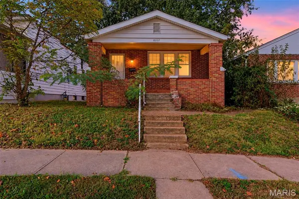 8937 Edna ST, St Louis, MO 63147