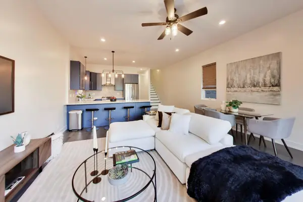918 N WOOD ST #3, Chicago, IL 60622