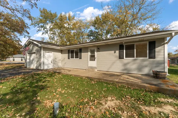 15819 East DR, Lowell, IN 46356