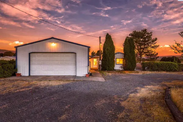 33604 N Sunset Rd., Benton City, WA 99320