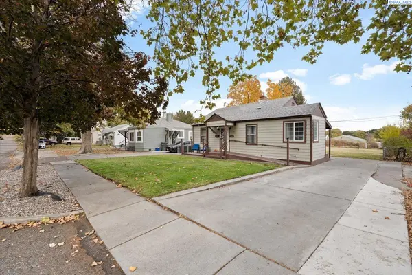 911 S Alder, Kennewick, WA 99336