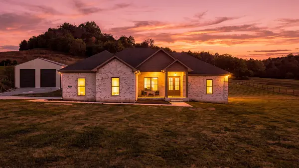 1747 Brown Shop Rd, Petersburg, TN 37144