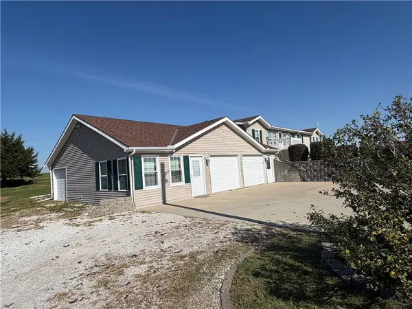 16150 Eisenhower RD, Leavenworth, KS 66048