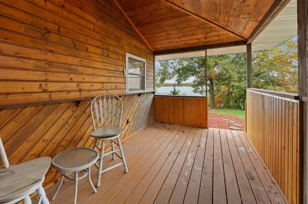 21367 586th AVE, Litchfield, MN 55355
