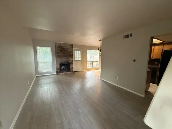 7009 Woodhue DR #A, Austin, TX 78745