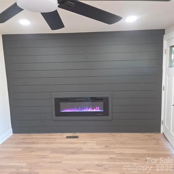 2806 Royal AVE, Kannapolis, NC 28083