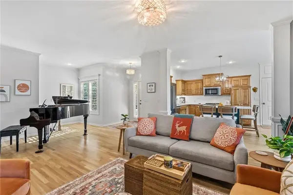14080 S Summit ST, Olathe, KS 66062