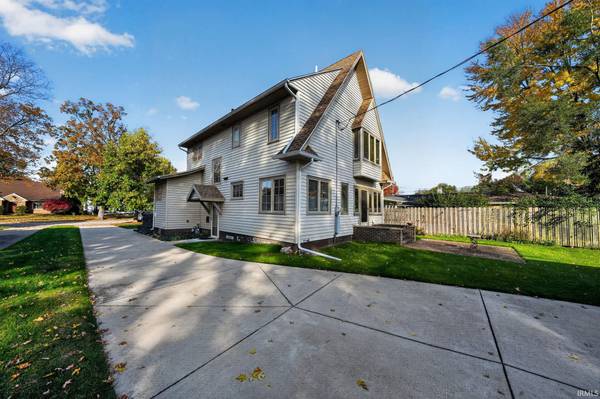 1722 Cedar ST, South Bend, IN 46617-2536