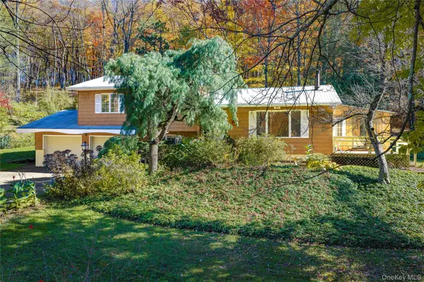41 Game Farm RD, Pawling, NY 12564