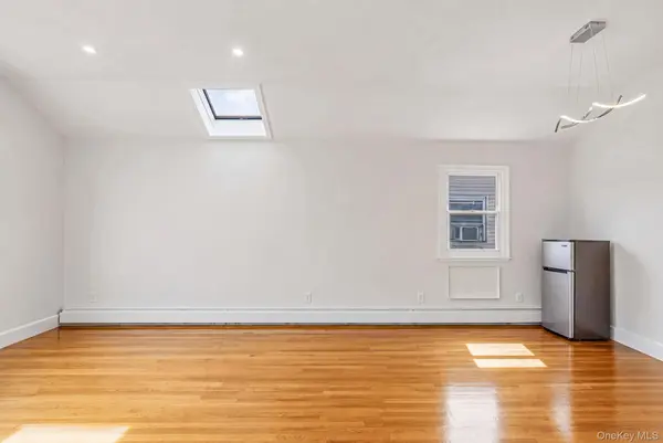 2317 Regina AVE #2nd Floor, Far Rockaway, NY 11691